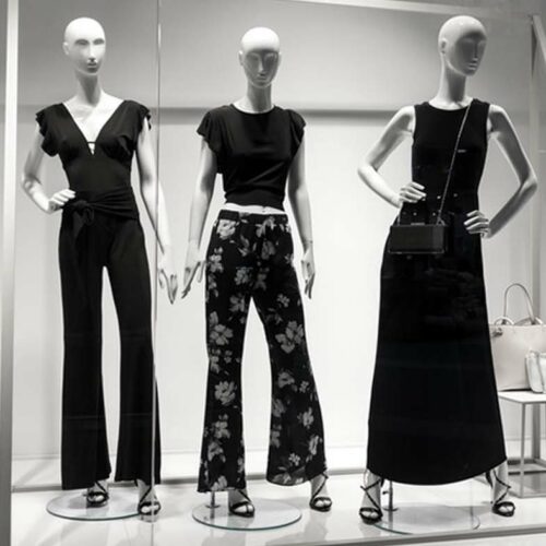 Habiller un mannequin Mannequins vitrine et buste couture